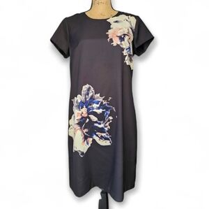 Vince Camuto Classic Black Floral Short  Sleeve Shift Dress, Size 6